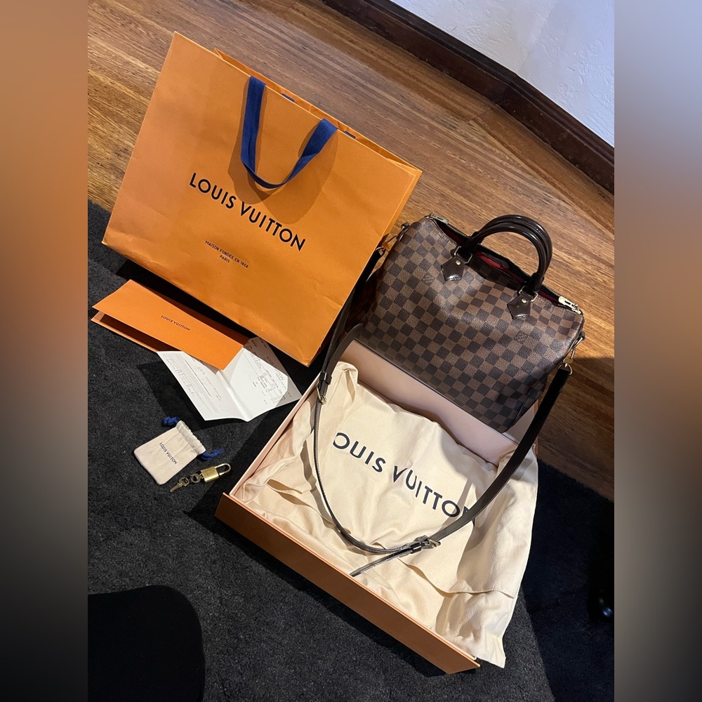 Authentic Louis Vuitton speedy 30 - Picture 2 of 15